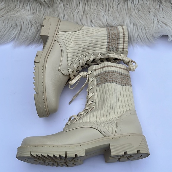 BCBGENERATION Women’s Tassie Fashion Boot SZ 6M NWOT - Picture 16 of 16